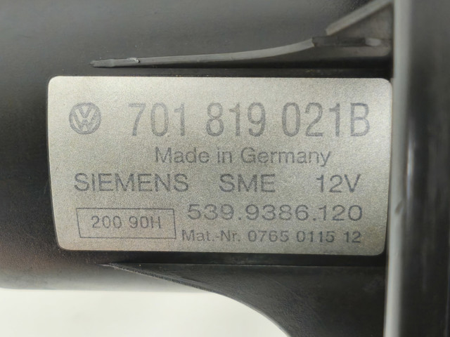 Електромотор пічки 701819021B VAG