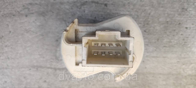 Регулятор оборотів пічки 7701057557 RENAULT