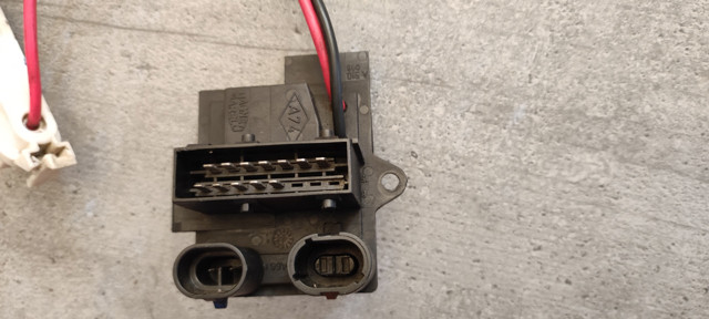Регулятор оборотів пічки 7701059206 RENAULT