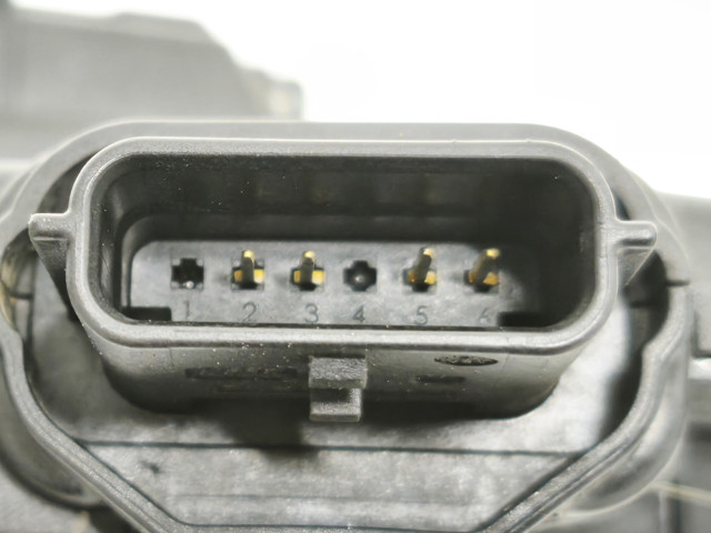 Замок двері правої передньої 805020094R RENAULT