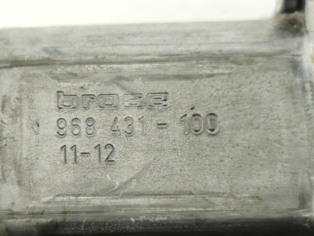Привід ліфта передній 807310246R RENAULT