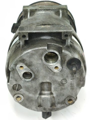 Компресор кондиціонера 8200021822 RENAULT