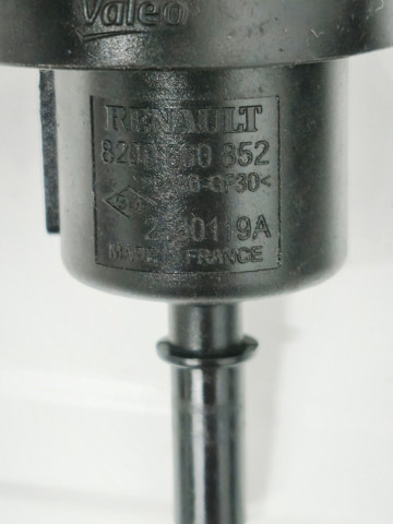 Клапан абсорбера паливних парів 8200024427 RENAULT