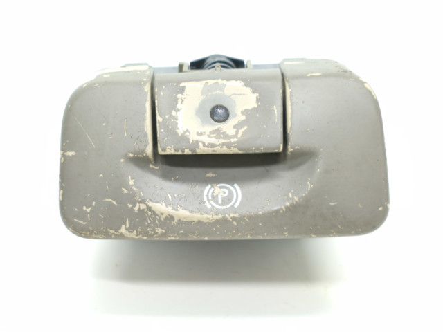 Ручка звільнення (стоянкового) ручного гальма 8200270265 RENAULT