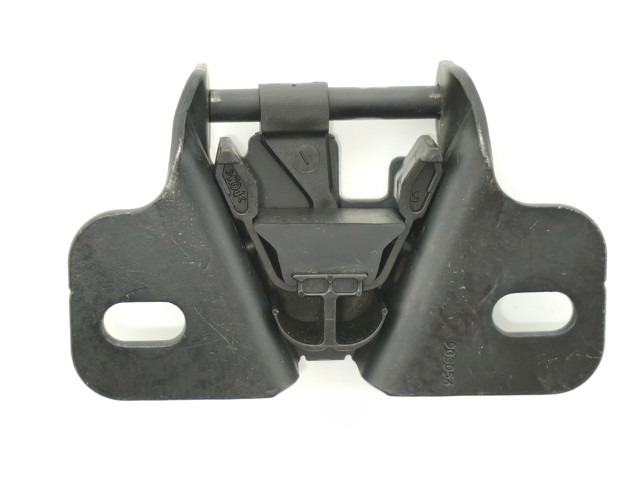 Замок задніх правих распашних дверей, нижній 8200497822 RENAULT