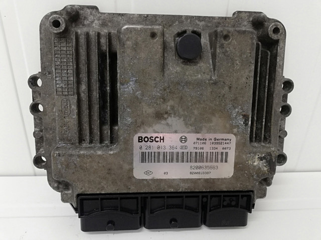 Блок електронного управління 8200635663 BOSCH