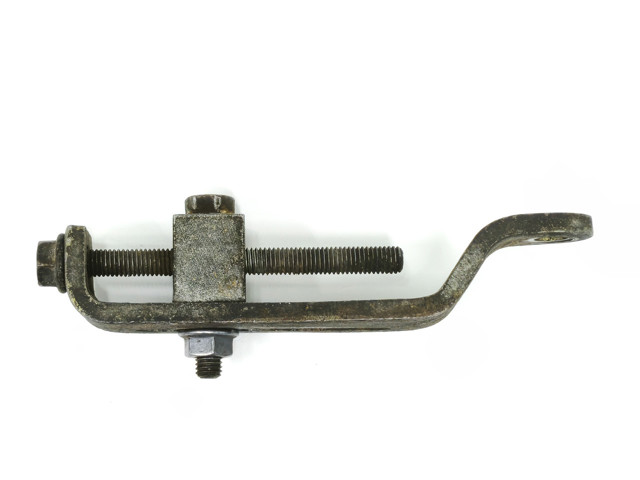 Кріплення генератора 894F10C336AB FORD