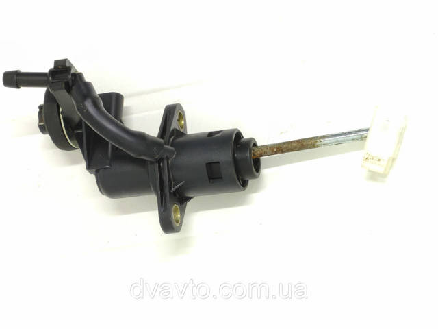 Циліндр зчеплення, головний 8E2721401AC VAG