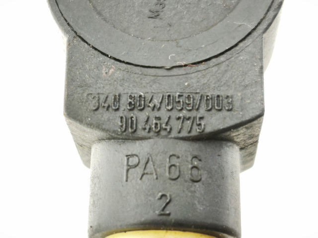Датчик АБС (ABS) передній 90464775 GM