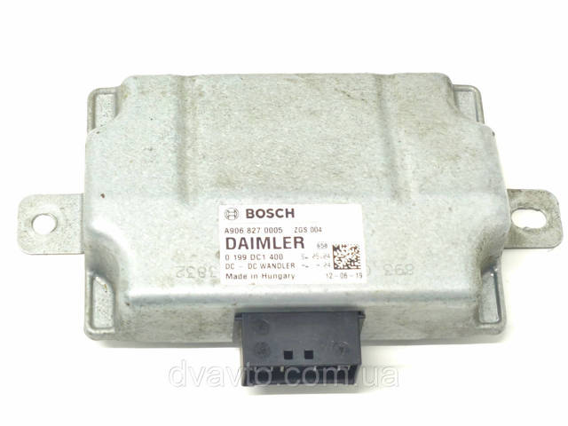 Стабілізатор напруги 9068270005 BOSCH