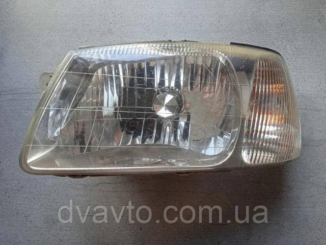 Основна фара в зборі ліва 9211025020 HYUNDAI