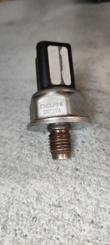 Регулятор тиску палива в паливній рейці 9307Z517A DELPHI