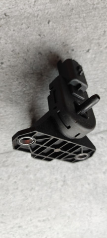 Клапан соленоїд регулювання заслонки EGR 9688124580 PEUGEOT