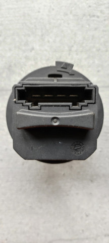 Регулятор оборотів пічки A0008212992 MERCEDES