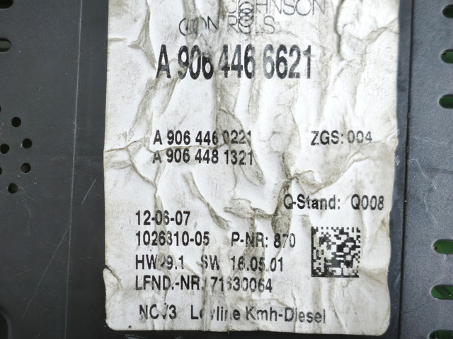 Щиток приладів (комбінація) A9064466621 MERCEDES
