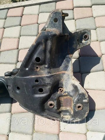 Балка передньої підвіски, підрамник MR102411 MITSUBISHI