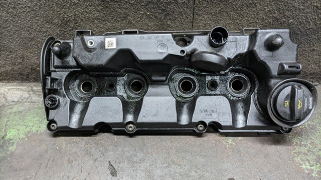 Кришка клапанів 03L103469S VAG