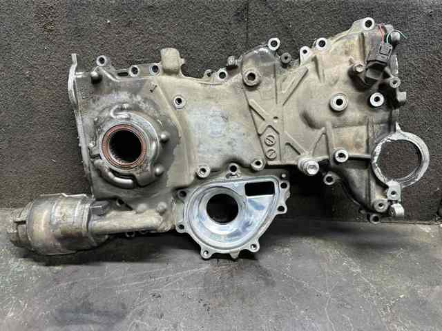 Кришка двигуна передня 1130226020 TOYOTA