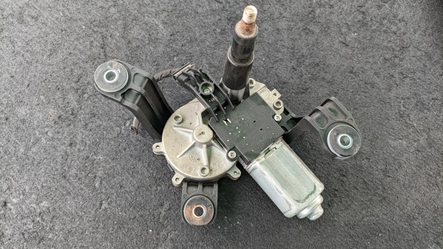 Моторчик заднього двірника 13395013 OPEL