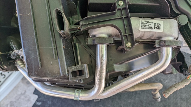 Радіатор опалювача салону Опель Астра J Sports Tourer