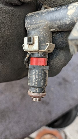 Форсунки електромагнітні 166007733R RENAULT