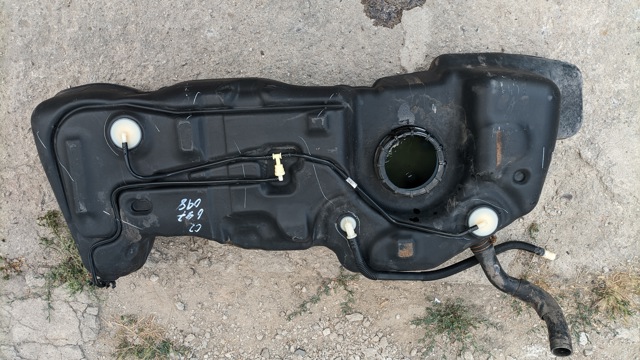 Бак паливний Nissan Tiida