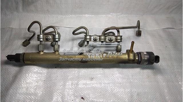 Паливна рампа 238100N021 TOYOTA