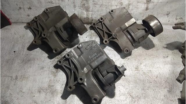 Кріплення насоса ГПК 252714A001 HYUNDAI