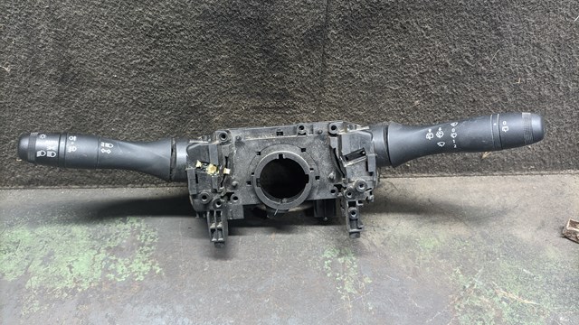 Перемикач підрульовий 255678207R RENAULT