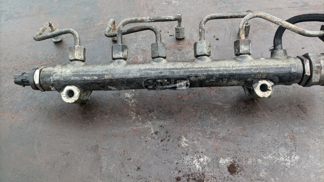 Розподільник палива 3140027400 HYUNDAI