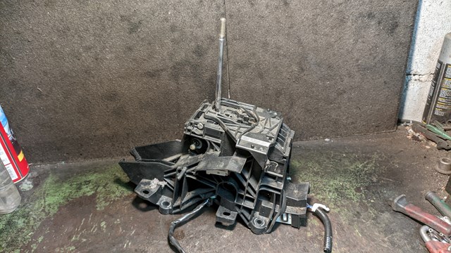Селектор АКПП 3356020180 TOYOTA