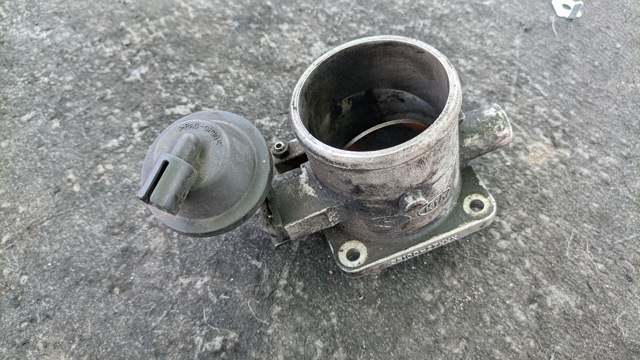Блок дросельної заслінки 3510027 HYUNDAI