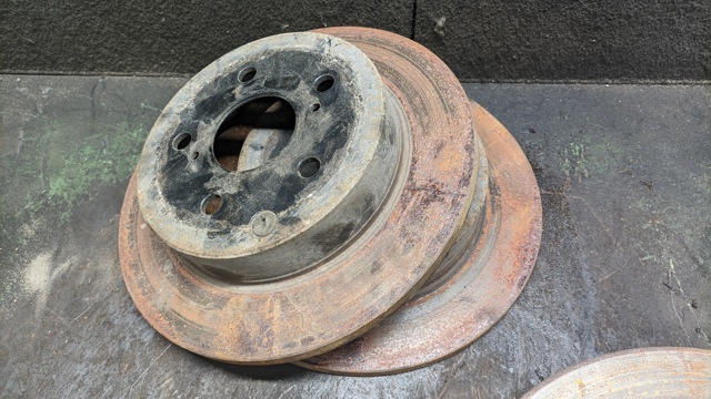 Диск гальмівний задній 4243142060 TOYOTA