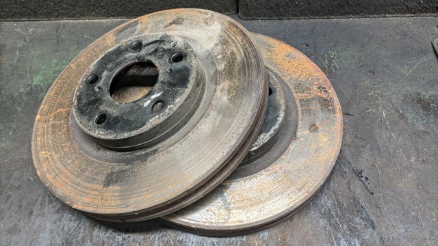 Диск переднього гальма 4351242050 TOYOTA