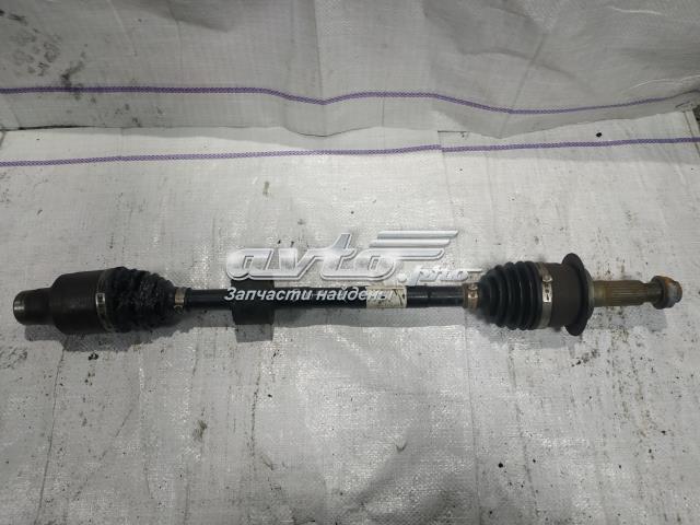 Піввісь передня, права 4410179J21 SUZUKI
