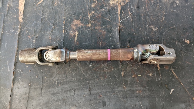 Вал рульової колонки, нижній 480809EC0A NISSAN