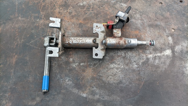 Рульова колонка 488107125R RENAULT