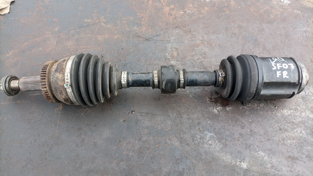 Привід правий 495002B610 HYUNDAI