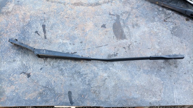 Повідок склоочисника 4G1955407D VAG
