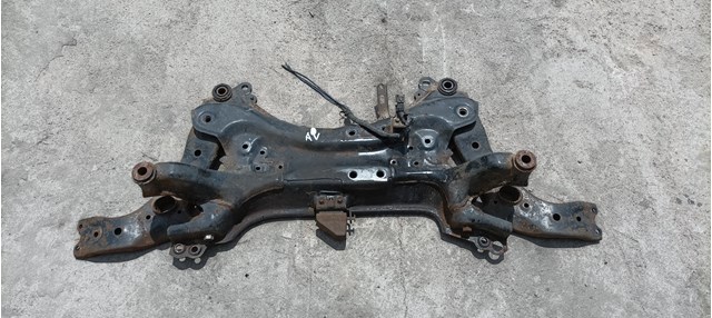 Підрамник передній 5120105100 TOYOTA