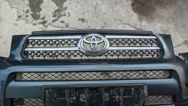 Решітка радіатора 5310142180 TOYOTA
