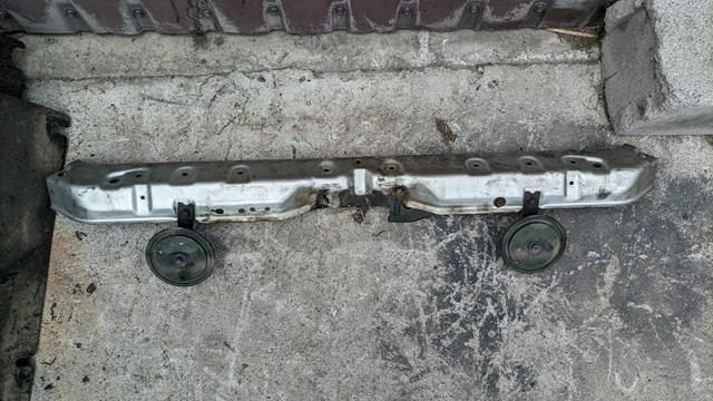 Рамка радіатора верхня 641033E100 HYUNDAI