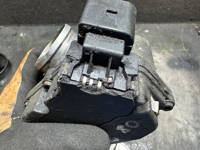 Заслінка повітряна 7701062300 RENAULT