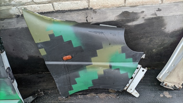 Переднє праве крило 7782524467 RENAULT