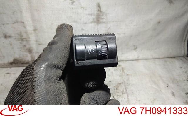 Регулятор висоти фари 7H0941333 VAG