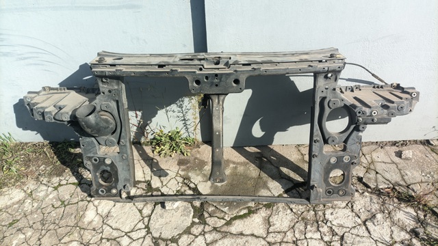 Рамка передньої панелі 7L0805594R VAG