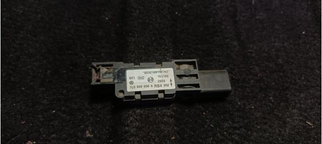 Датчик AIRBAG передній 7L0909606A VAG