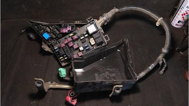 Коробка запобіжників 82290XA00A SUBARU