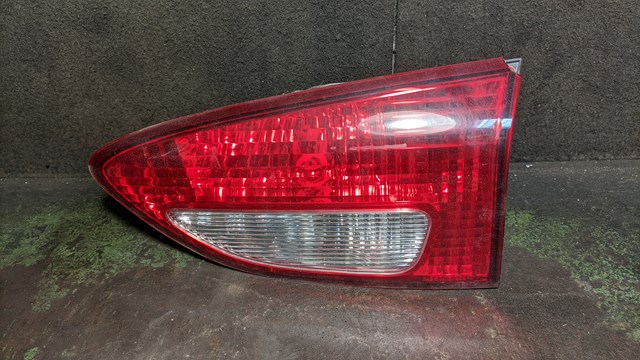 Стоп задній 84251XA00A SUBARU