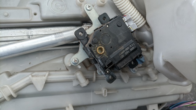 Мотор заслінки печі 8710642090 TOYOTA